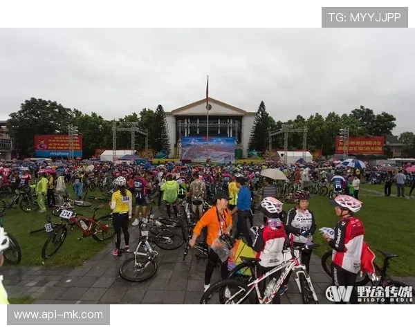 中越“两国一赛道”赛事让选手领略两国独特自然风光 中越“两国一赛道”赛事让选手领略两国独特自然风光